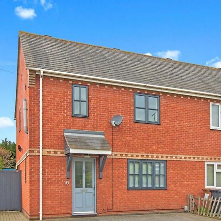 Conveniently Located 3 Bed Spacious Home For Couples, Families And Groups In Ipswich Exterior photo